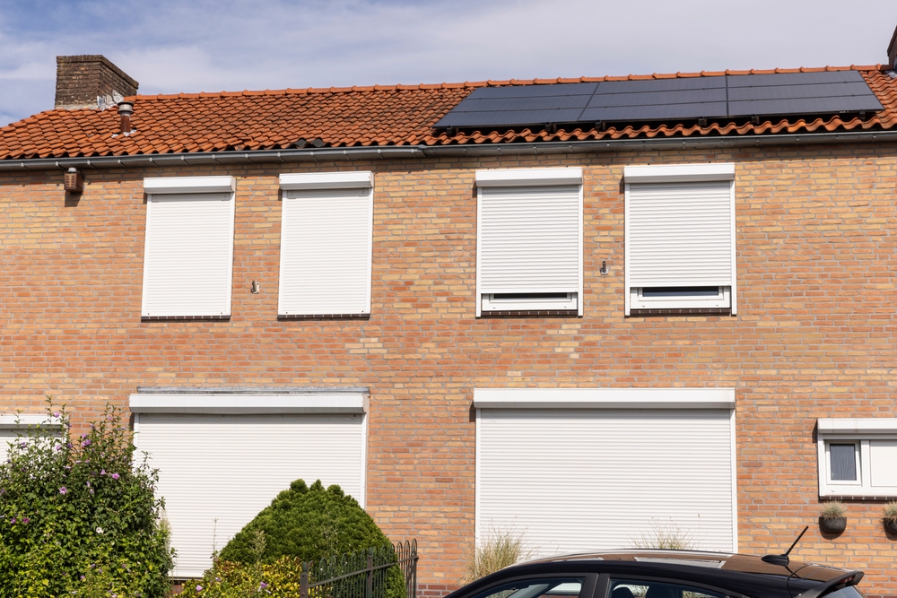 Tout savoir sur la rénovation des volets roulants en menuiserie